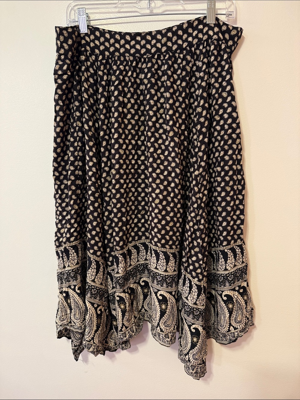 American Eagle Outfitters Boho Paisley Handkerchief Hem Midi Skirt Women’s Small